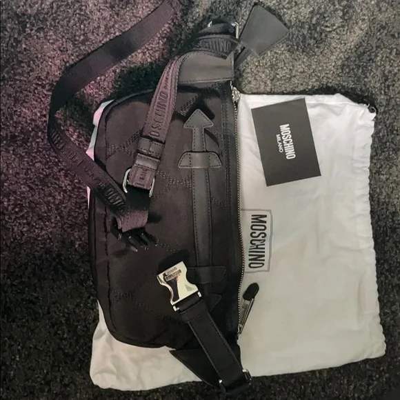 Moschino Belt bag - Picture 8 of 12